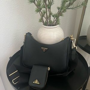 Prada re edition 2005 crossbody bag